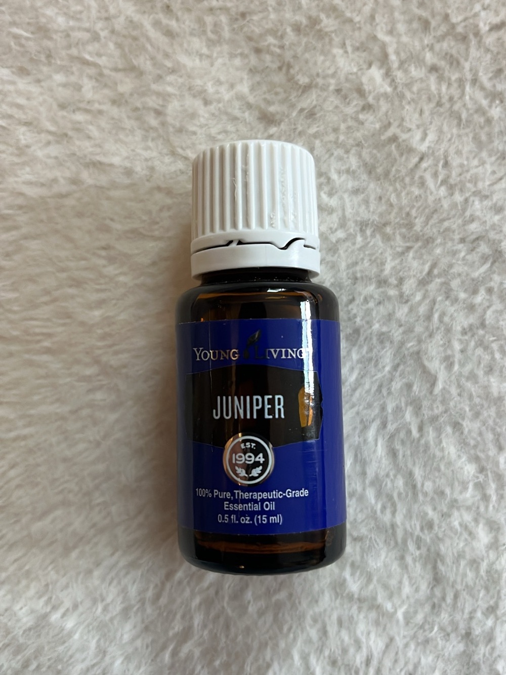 Young Living Juniper Essential Oil - Blue & White Bottle